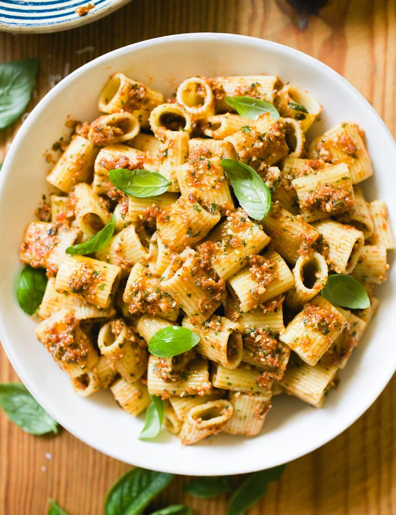 Sun-Dried Tomato Pesto Pasta